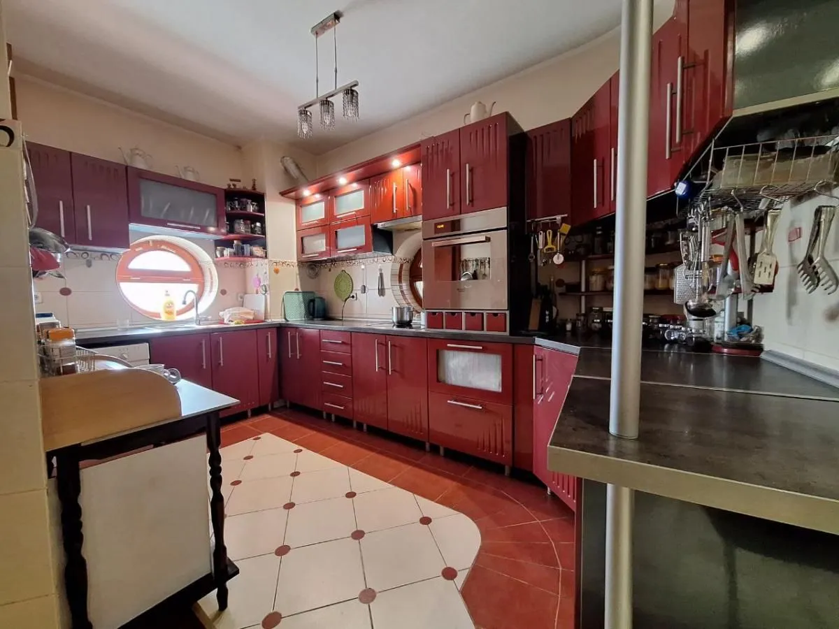 Sale, house, 253m², Adice, Novi Sad Sve Podlokacije