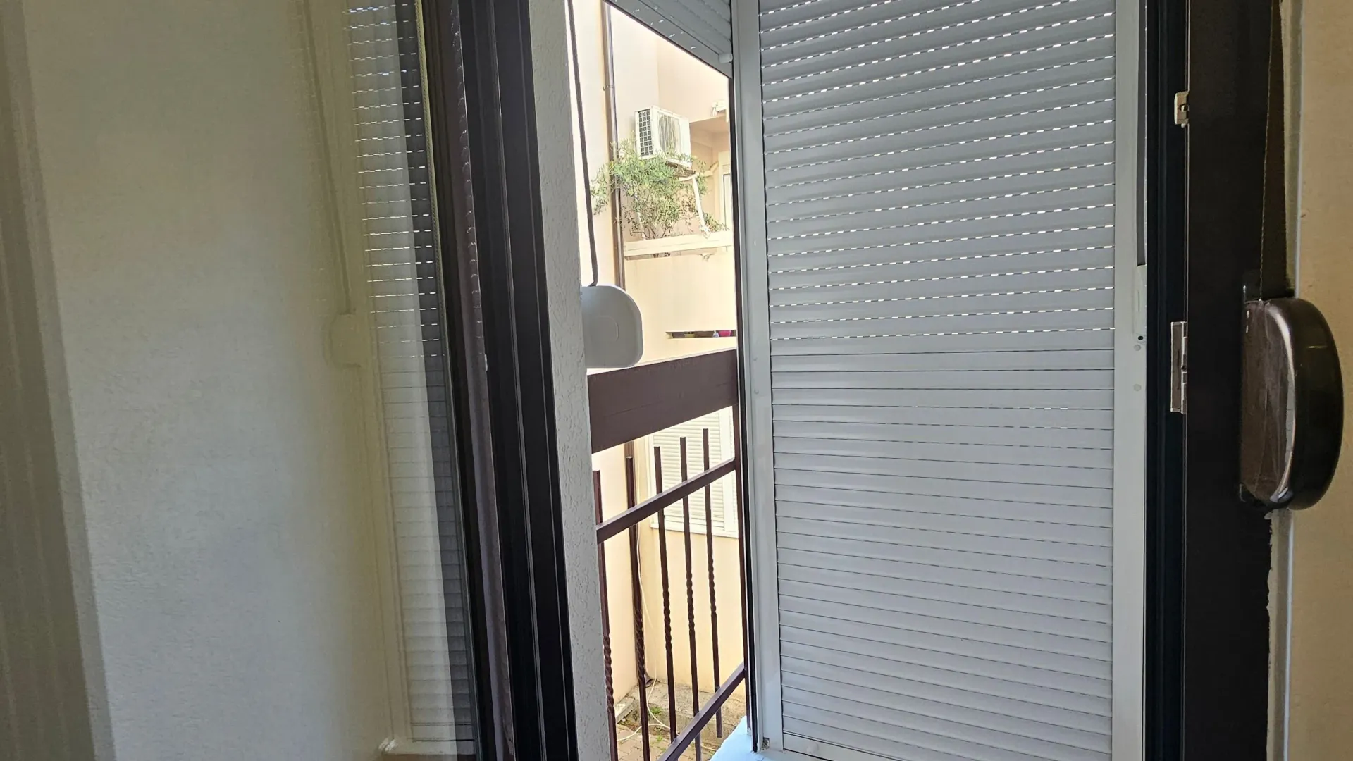 Prodaja, dvosoban stan, 52m², Dubovica, Budva