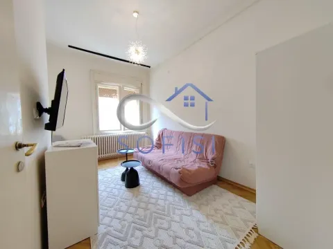 Izdavanje, jednosoban stan, 20m², Centar, Novi Sad - image 2
