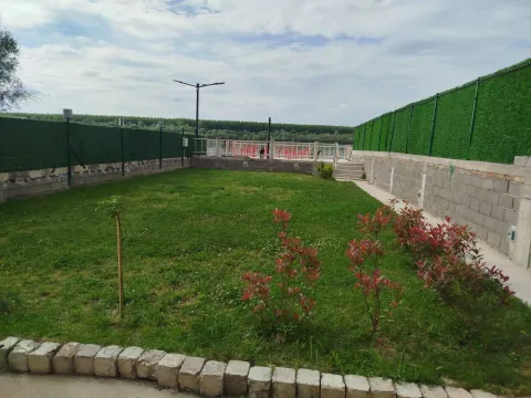 Izdavanje, kuća, 55m², Višnjica, Palilula Sve Podlokacije - image 7