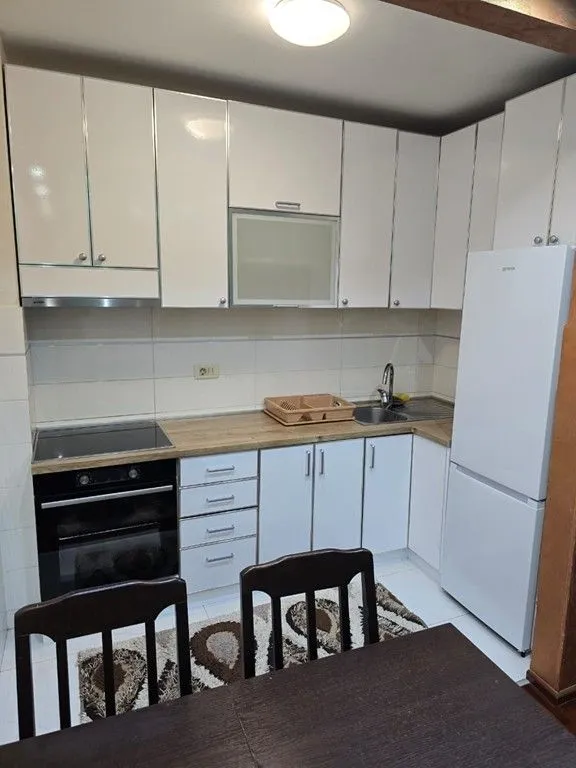 Prodaja, jednosoban stan, 40m², Stari Aerodrom, Podgorica