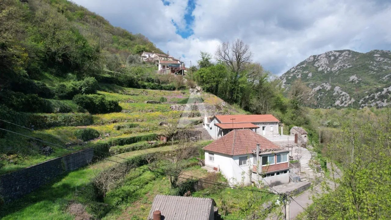 Sale, house, 150m², Virpazar, Bar