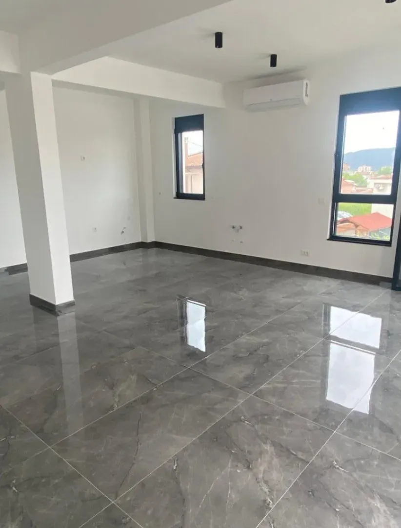 Prodaja, kuća, 400m², Bjeliši, Bar