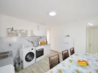 Izdavanje, kuća, 100m², Škaljari, Kotor - image 21