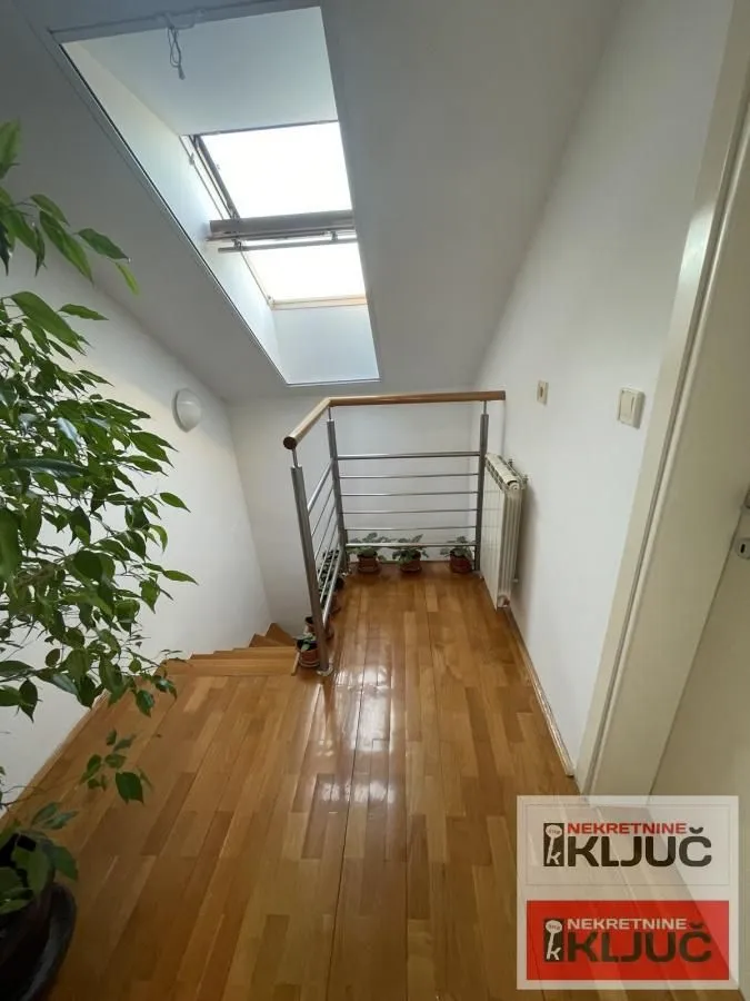 Prodaja, dvosoban stan, 54m², Nova Detelinara, Novi Sad Sve Podlokacije