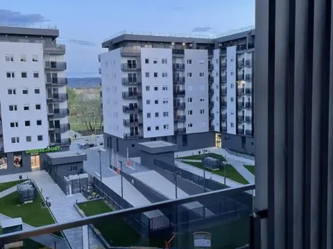 Izdavanje, jednosoban stan, 40m², Novo naselje, Novi Sad - image 10