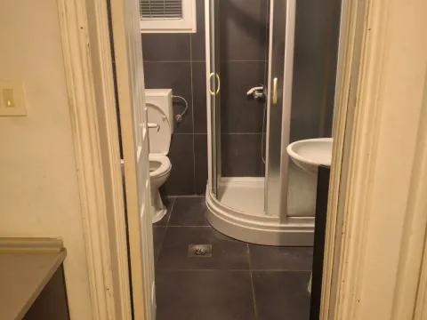 Izdavanje, jednosoban stan, 47m², Momišići, Podgorica - image 5