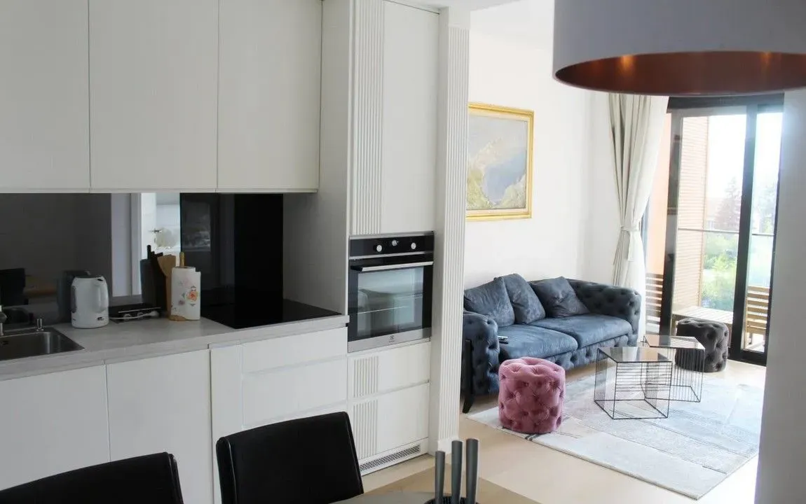 Prodaja, jednosoban stan, 56m², Donja Lastva, Tivat