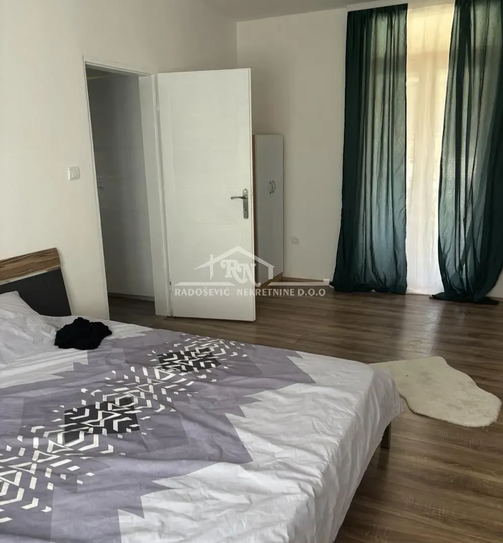 Prodaja, kuća, 247m², Miljakovac, Rakovica