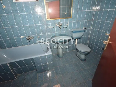 Prodaja, kuća, 600m², Kaluđerica, Beograd - image 6