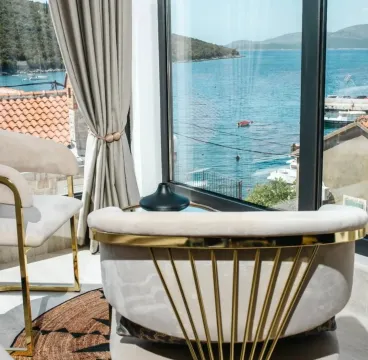 Rent, house, 240m², Bigova, Kotor - image 17