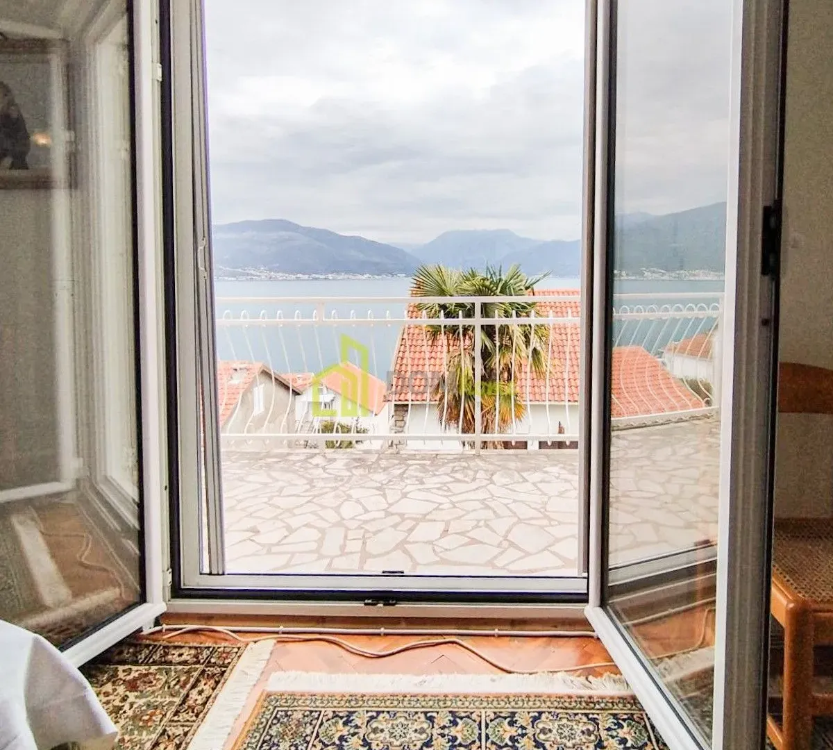 Sale, house, 280m², Krašići, Tivat