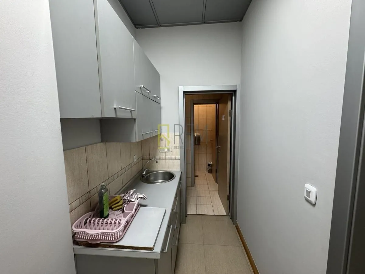 Rent, office space, 120m², Preko Morače, Podgorica