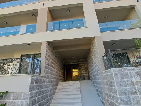 Sale, three bedroom apartment, 146m², Budva, Crna Gora - image 3
