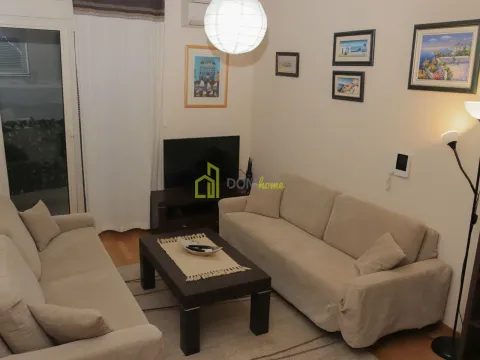 Izdavanje, dvosoban stan, 45m², Centar, Budva - image 27