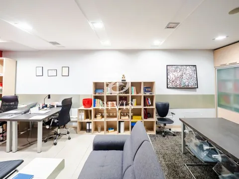 Prodaja, dvosoban stan, 51m², Obilićev Venac, Beograd - image 10