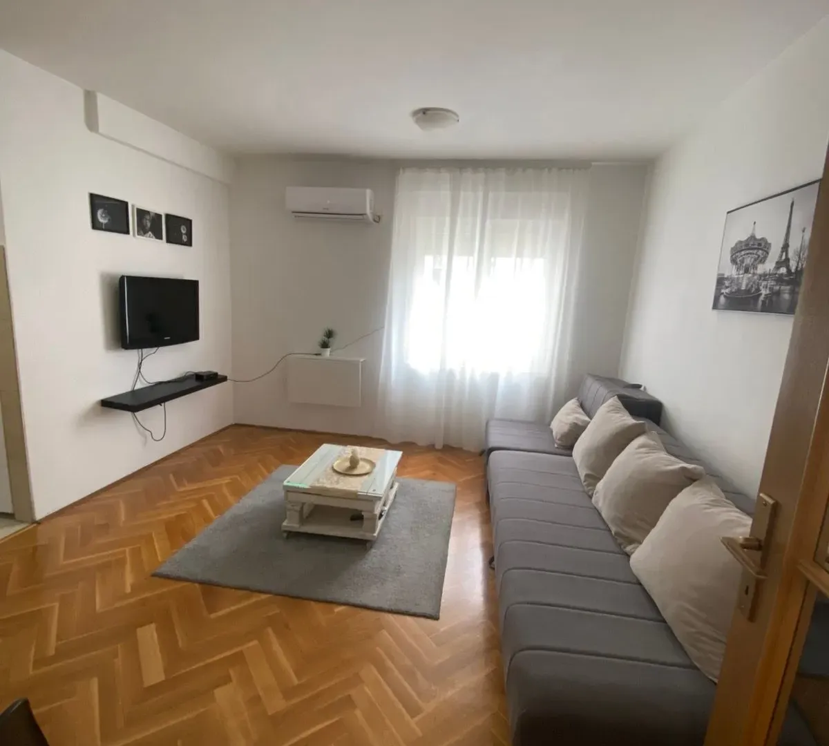 Rent, studio apartment, 28m², Blok 9, Podgorica