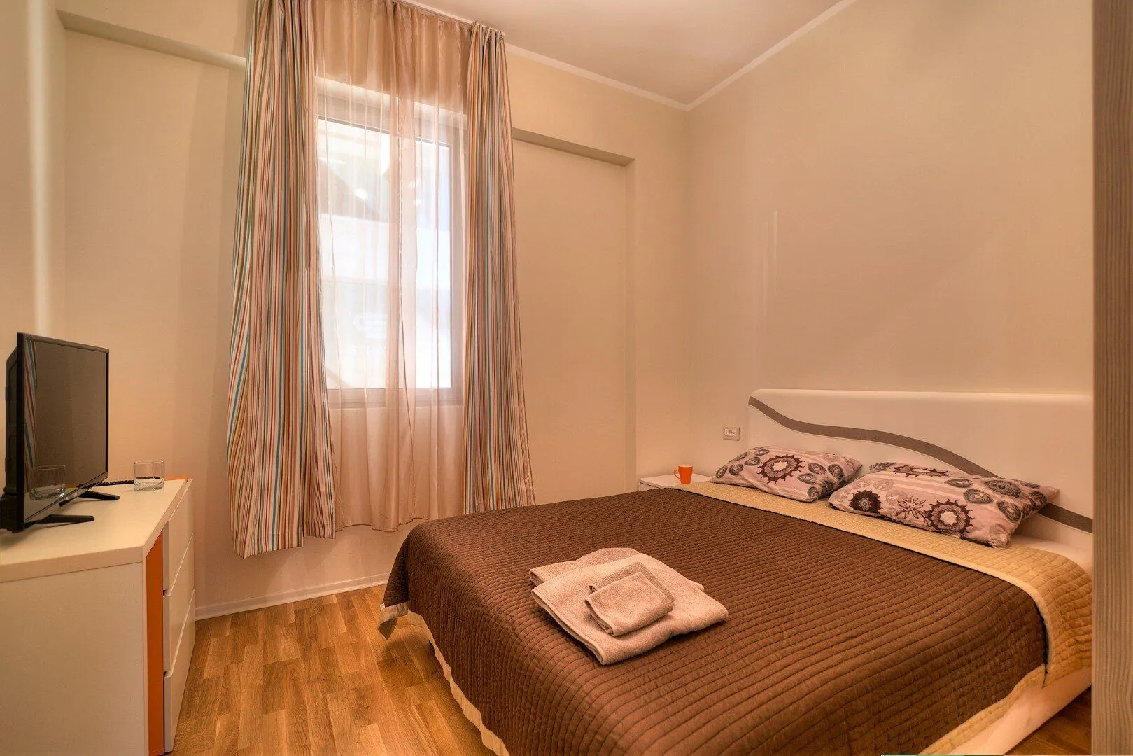 Prodaja, dvosoban stan, 92m², Bečići, Budva