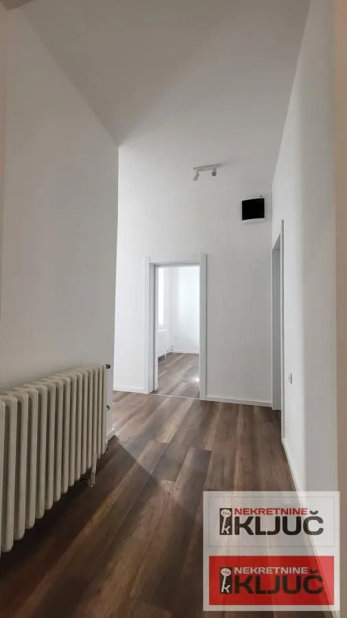 Prodaja, trosoban stan, 79m², Petrovaradin, Novi Sad