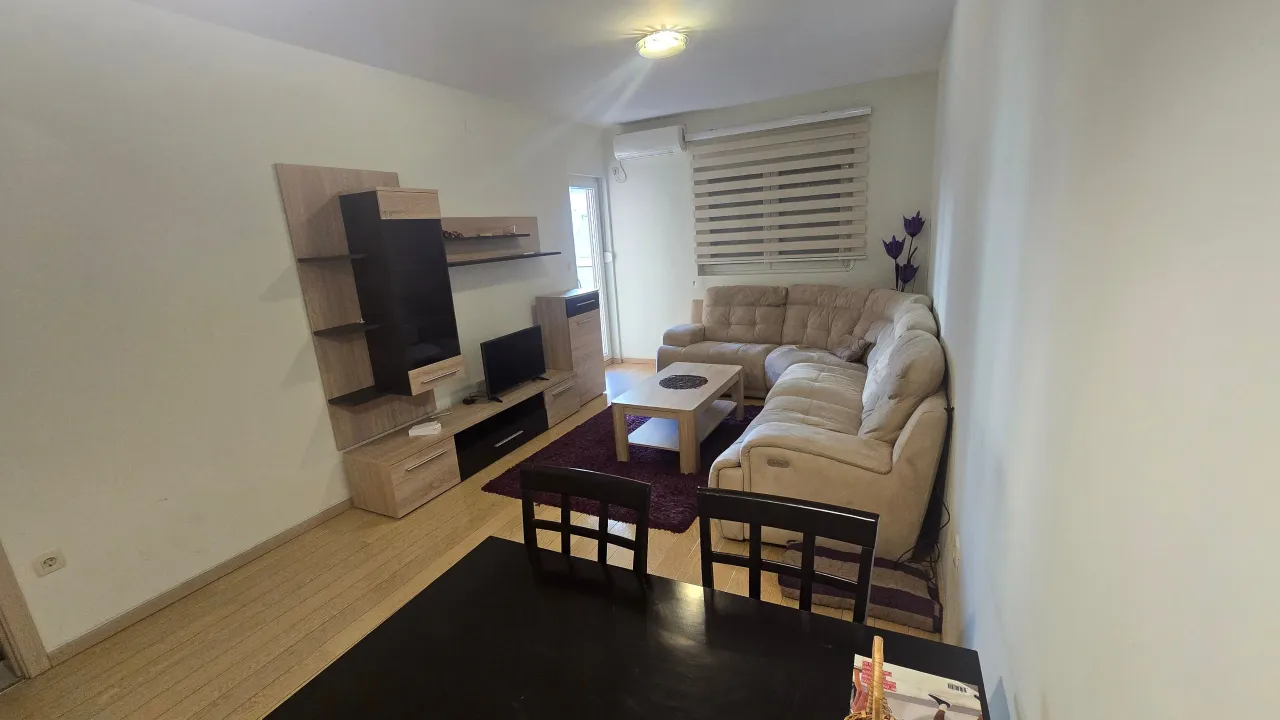 Rent, one bedroom apartment, 46m², City Kvart, Podgorica