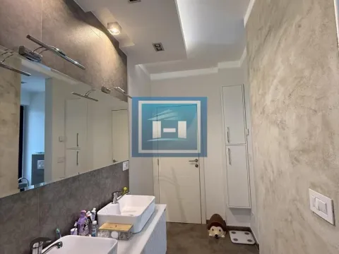 Sale, house, 240m², Centar, Jagodina - image 38
