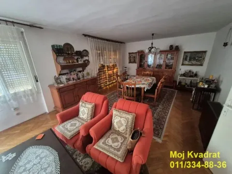 Sale, house, 194m², Ruma, Srbija - image 2