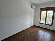 Izdavanje, trosoban stan, 96m², City Kvart, Podgorica - image 5