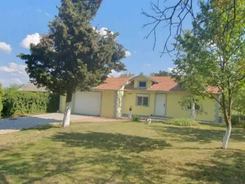 Rent, house, 95m², Sremski Karlovci, Novi Sad - image 23
