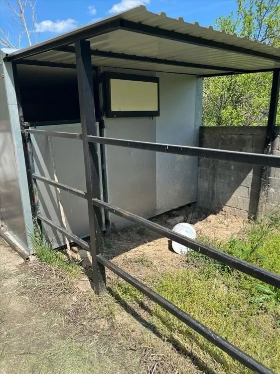 Sale, house, 120m², Irig mala, Vršac
