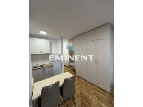 Izdavanje, jednosoban stan, 31m², Đeram Pijaca, Beograd - image 4