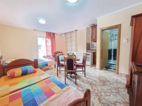 Sale, house, 750m², Budva, Crna Gora - image 9