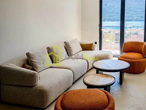 Prodaja, jednosoban stan, 45m², Đenovići, Herceg Novi