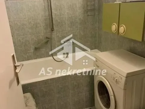 Izdavanje, trosoban stan, 90m², Tašmajdan, Palilula Sve Podlokacije - image 23