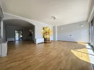 Prodaja, kuća, 320m², Zlatica, Podgorica - image 2