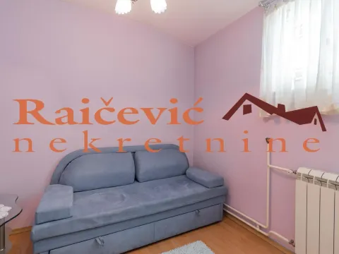 Rent, three bedroom apartment, 65m², Kluz, Zvezdara Sve Podlokacije - image 18