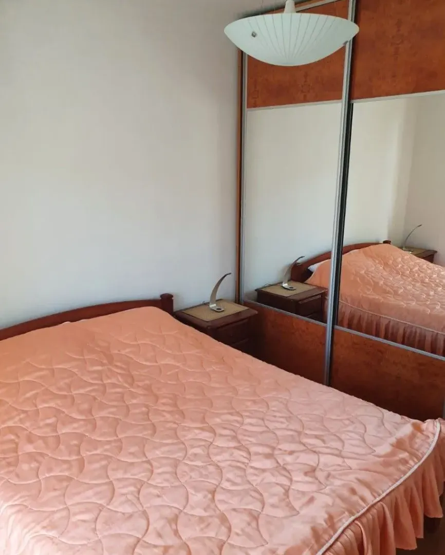 Izdavanje, dvosoban stan, 72m², City Kvart, Podgorica