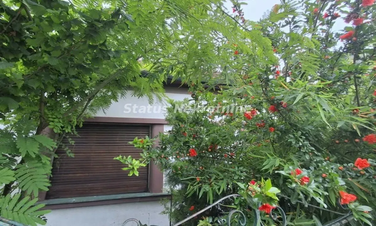 Prodaja, kuća, 114m², Bulevar Oslobodjenja, Novi Sad Sve Podlokacije