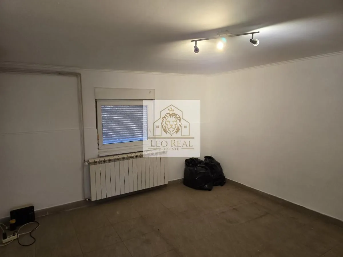 Prodaja, kuća, 118m², Surčin, Beograd