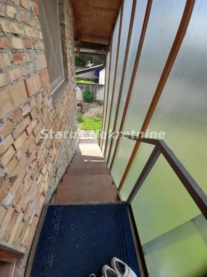 Prodaja, kuća, 151m², Futog, Novi Sad Sve Podlokacije
