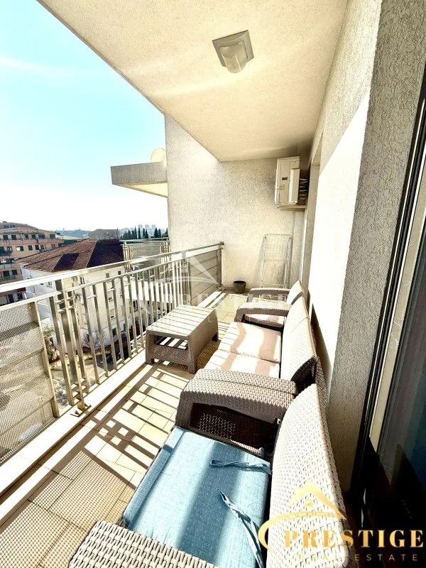 Rent, two bedroom apartment, 76m², Gorica C, Podgorica