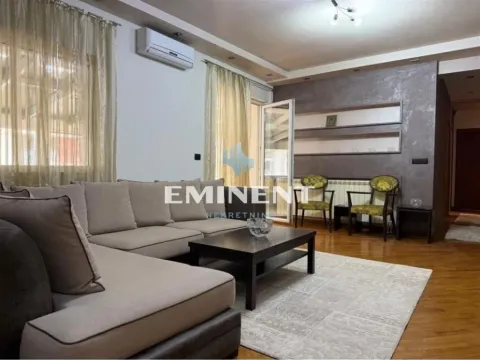 Izdavanje, stan, 170m², Savski Venac, Beograd - image 1
