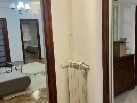Rent, four bedroom apartment, 120m², Stari Grad, Beograd - image 3