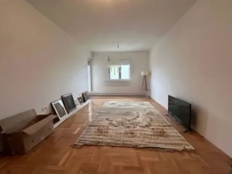 Prodaja, dvosoban stan, 72m², Podgorica, Crna Gora - image 2