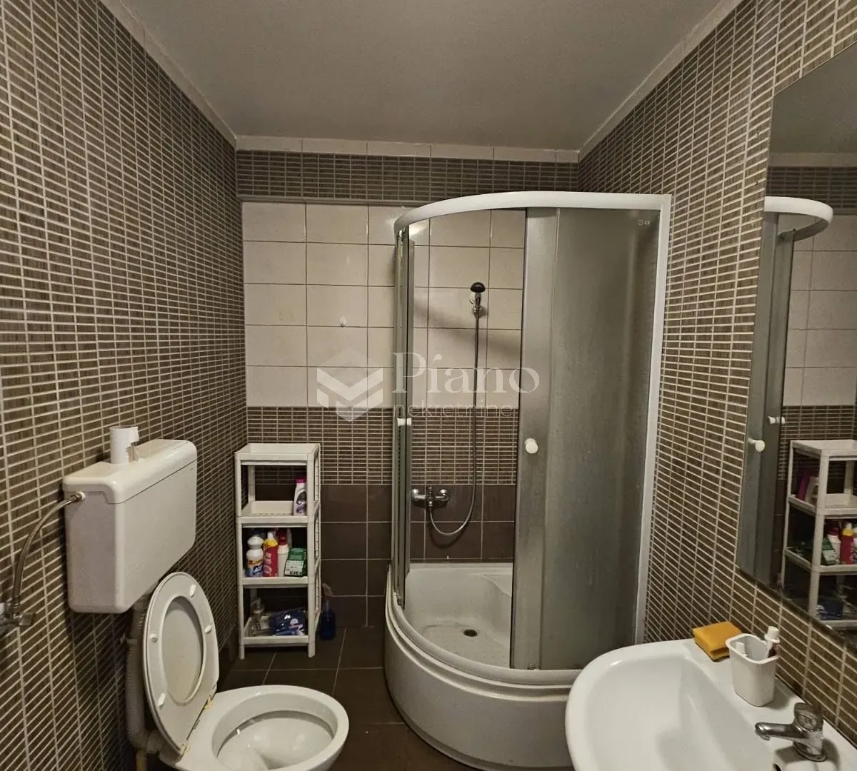 Rent, three bedroom apartment, 84m², Drač, Podgorica
