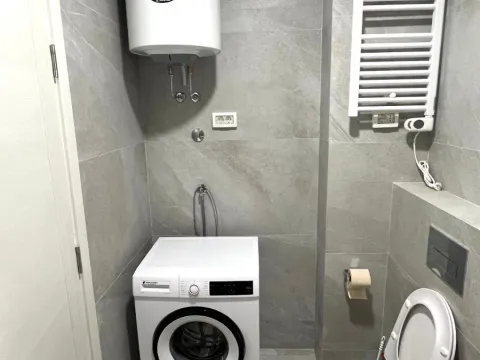 Izdavanje, jednosoban stan, 47m², Central Point, Podgorica - image 14