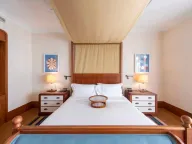 Sale, three bedroom apartment, 252m², Porto Montenegro, Tivat - image 2