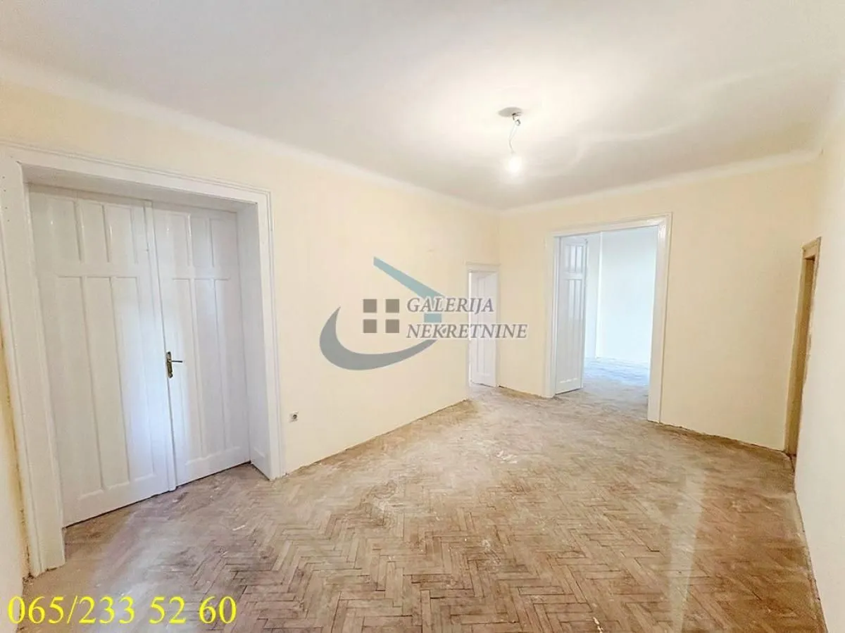 Sale, four bedroom apartment, 91m², Stari Grad, Beograd