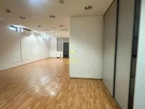 Izdavanje, poslovni prostor, 150m², Momišići, Podgorica - image 8