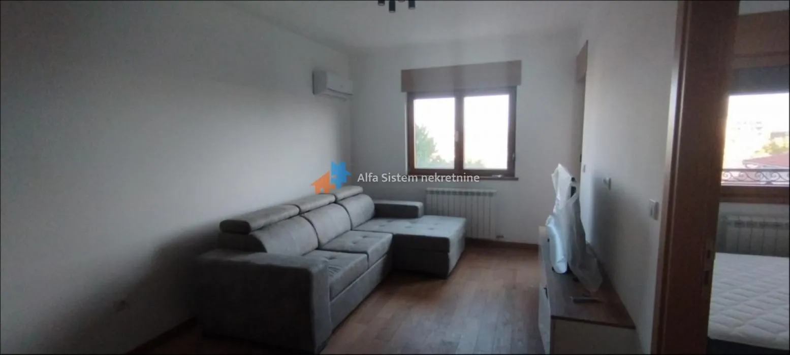 Izdavanje, stan, 41m², Trošarina, Voždovac Sve Podlokacije
