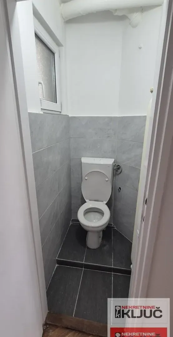 Prodaja, dvosoban stan, 67m², Kej, Novi Sad Sve Podlokacije